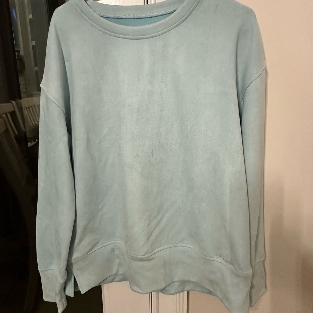 Properly Tied Womens NWOT sweatshirt Sz large $15